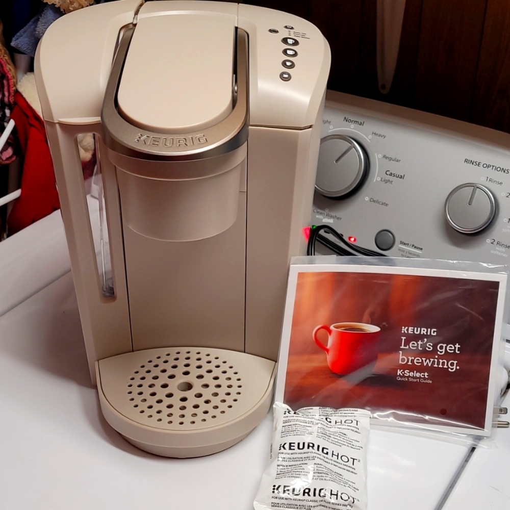 Keurig k select coffee maker